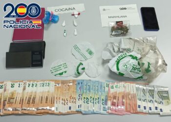 Desmantelado un ‘narcopiso’ en pleno centro de Redondela