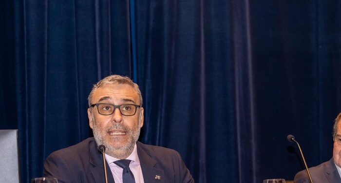 El Sergas refuerza su compromiso con el tratamiento del dolor crónico