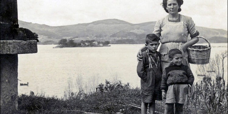 La isla de San Simón reflexiona sobre la represión franquista
