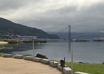 Fallece una mujer en Moaña tras caer al mar el coche en el que viajaba