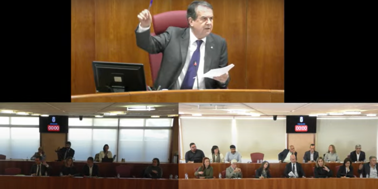 «Todo tiene nombre y apellidos. Se sabrá quién nos dejó sin tren», lanza Caballero sobre el AVE Vigo-Oporto