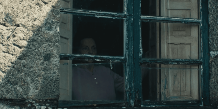 «Os espazos en branco» do vigués Bruno Arias chega a Vigo