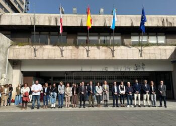 Minuto de silencio en Vigo por las víctimas de la DANA