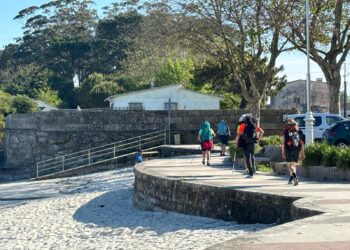Los Amigos dos Pazos pusieron las primeras piedras del Camino Portugués