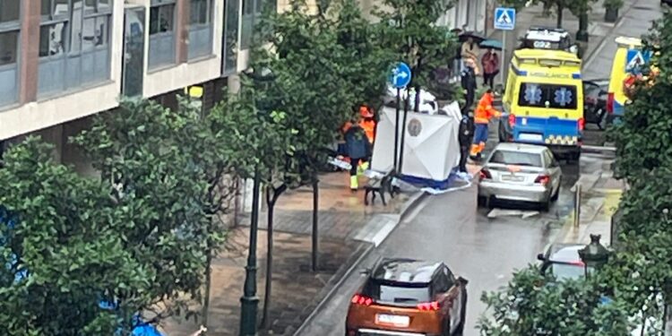 Una persona fallece en Vigo en un accidente tras sufrir un infarto
