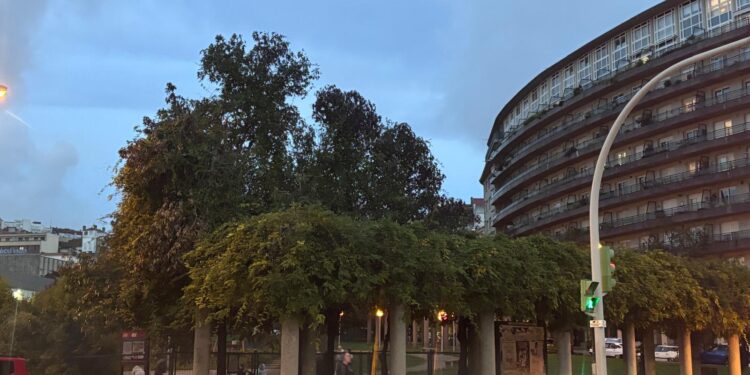 Dos personas heridas tras ser atropelladas por un vehículo en Vigo