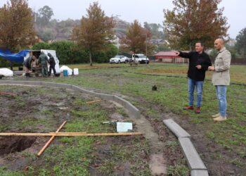 Se inician las obras para que O Porriño tenga un nuevo parque infantil