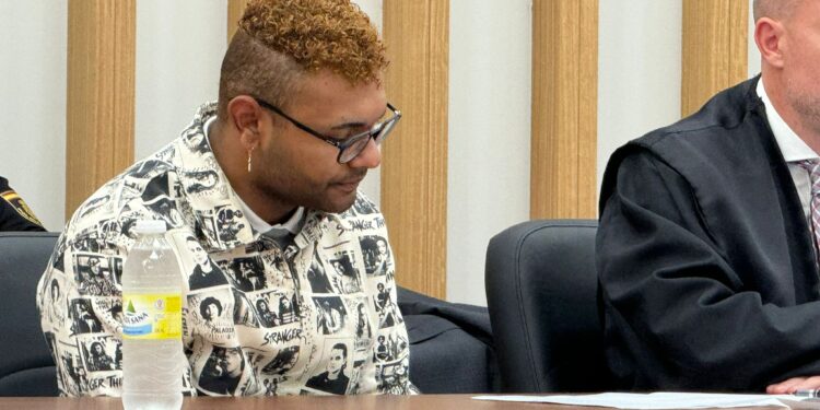 «No sé por qué lo maté», reconoce el joven que degolló al profesor jubilado