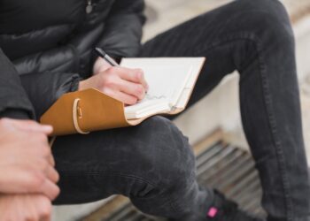 Gadis regala 12.000 libros de los mejores microrrelatos sobre los inicios