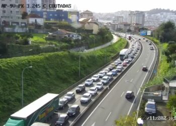 Nuevo colapso en la AP-9 con grandes retenciones