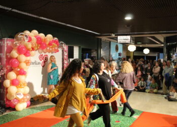 Camelias se transforma en una pasarela de moda por un día