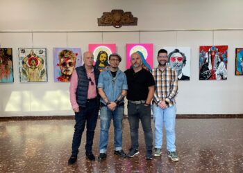 Jack Andriano revoluciona el arte en Vigo con su exposición «Expresión Gráfica»