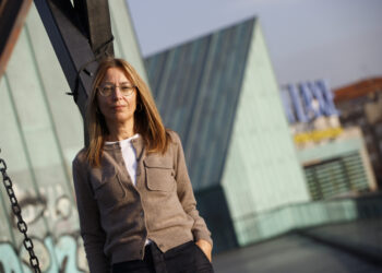 A Laxe mira al futuro