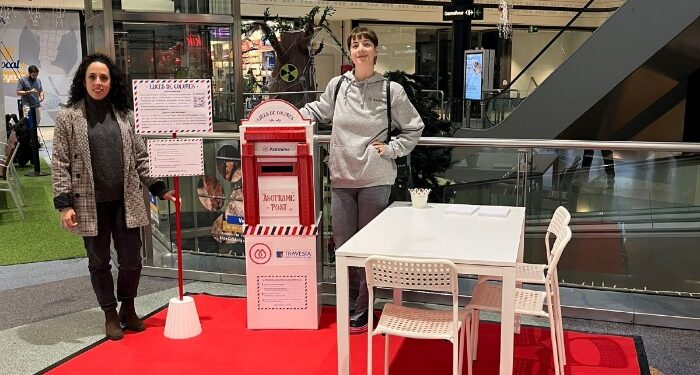 Luces de colores para iluminar las fiestas de los pacientes de cáncer