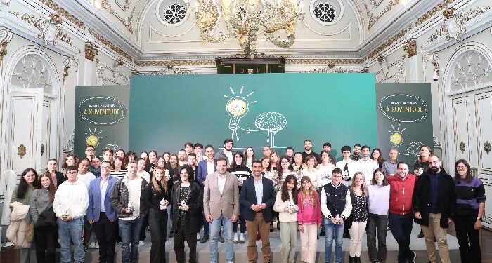 La Deputación de Pontevedra premia la creatividad y el talento de los jóvenes