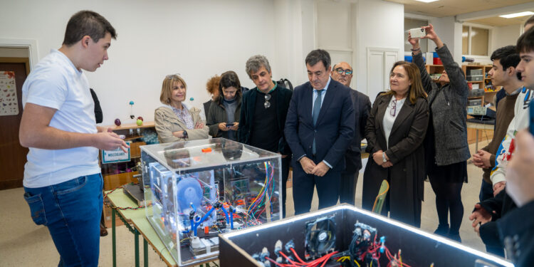 El científico invento de cinco estudiantes vigueses que llegará a Bruselas