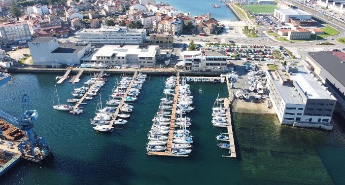 Vigo se une en la lucha contra el cáncer en una cena solidaria