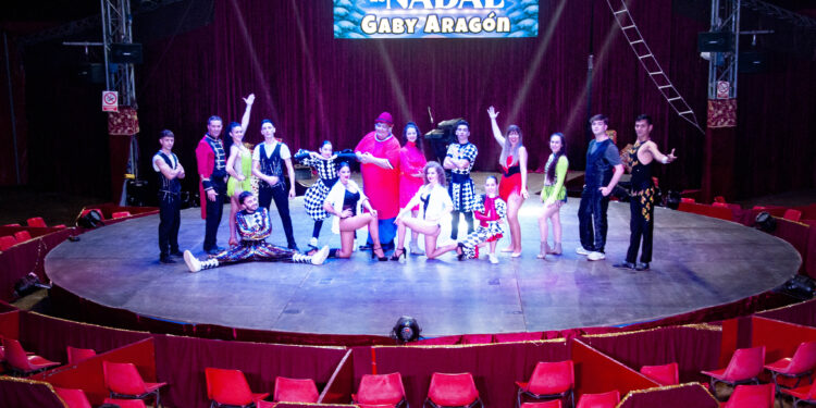 Gaby Aragón acerca a Vigo la magia de «Había unha vez… O Circo de Nadal»