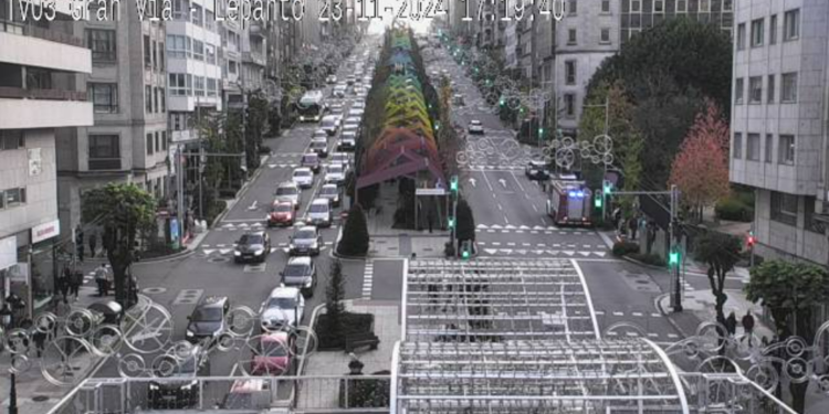Alarma en pleno centro de Vigo por un conato de incendio en una residencia de mayores