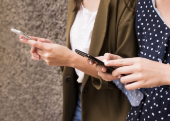 Dos mil gallegos recibirán un SMS para participar en un programa «único en el mundo»