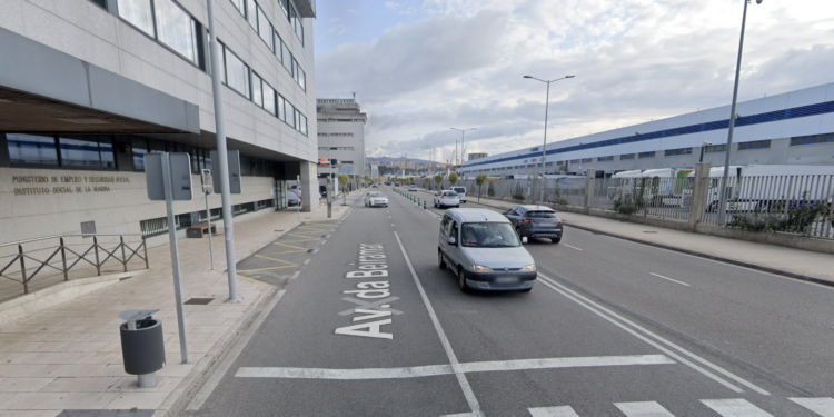 Evacuado al hospital tras ser hallado inconsciente y ensangrentado en Vigo