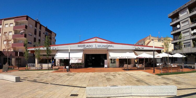 Una inversión de 800.000 euros para la nueva plaza de abastos de Ponteareas