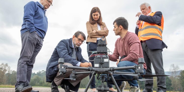 Drones monitorizarán humedales, costas y montes de Galicia