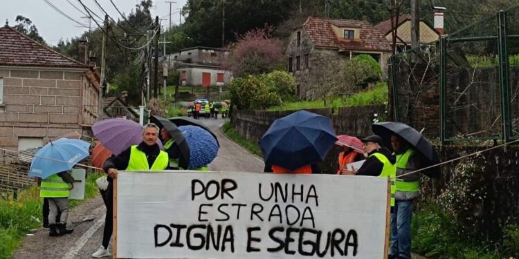 Paso adelante para saldar la deuda pendiente con los vecinos de Pazos de Borbén