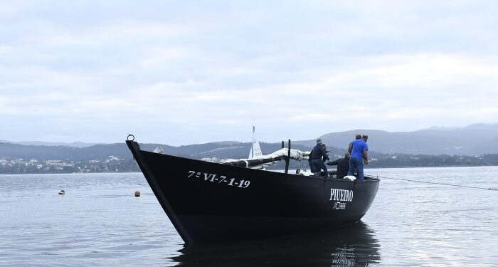 «Piueiro. Caderno da Tripulación», un homenaje a los marineros de A Guarda