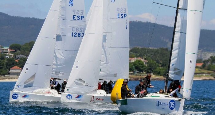 La ría de Vigo se convierte en el hogar de la vela nacional con las J70 Sailway Series