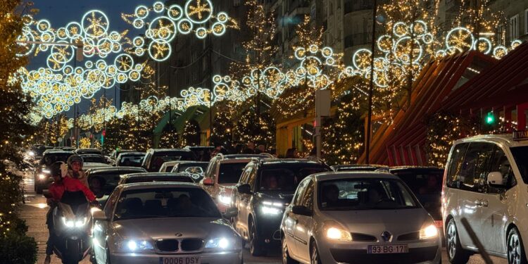 Avalancha sobre ruedas para la Navidad de Vigo: más de 200 autobuses de Beiramar a Navia