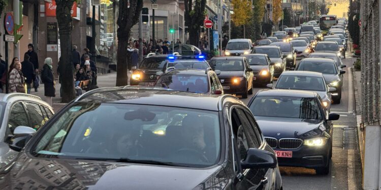 Avalancha sobre ruedas para la Navidad de Vigo: más de 200 autobuses de Beiramar a Navia