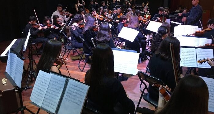 La Kv2211 celebra la Navidad con un concierto mágico