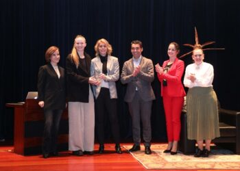 El legado de Emilia Pardo Bazán premia el talento femenino en Vigo