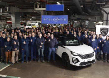 Stellantis Vigo alcanza el millón de unidades producidas del Peugeot 2008