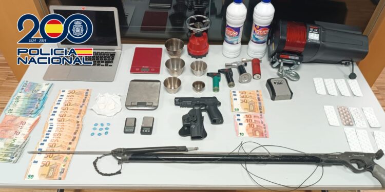 Detenidos por tráfico de drogas tras desmantelar dos ‘narcopisos’ en Vigo