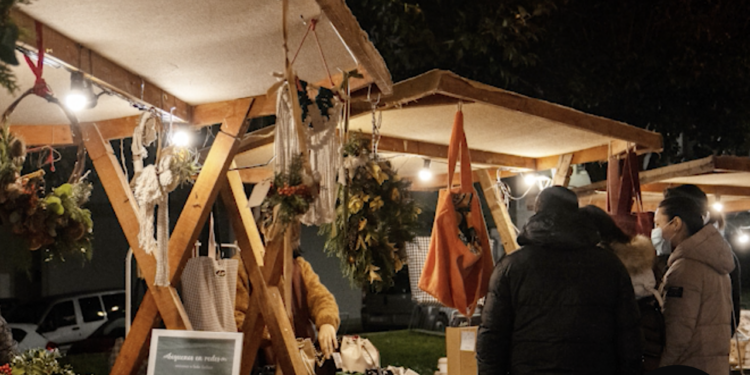 Tony Lomba y Troula inauguran el mercado invernal Bulebule