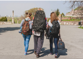 Experiencias y beneficios inolvidables en los viajes de fin de curso que todo estudiante debería vivir