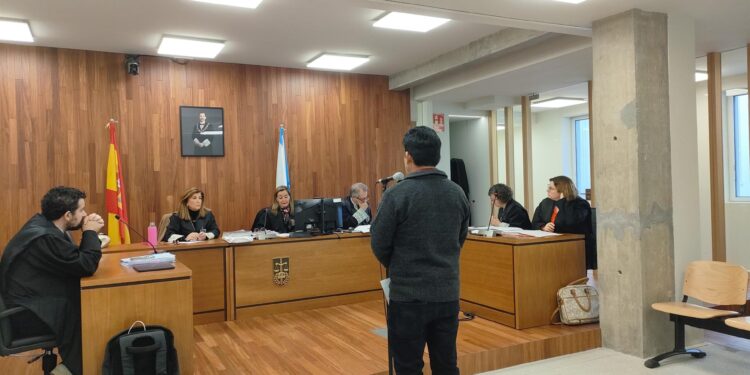 Tres años de cárcel por agredir sexualmente a una menor durante años