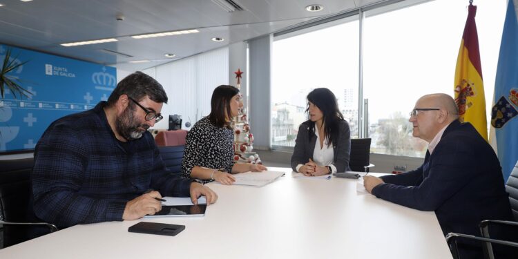 La conselleira de Vivenda se reúne con la alcaldesa de Moaña para abordar actuaciones en el municipio