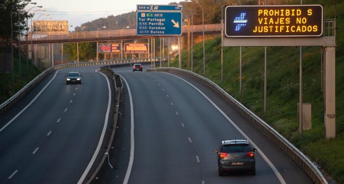 Los transportistas rechazan la subida de peajes en la AP-9 y califican de «trampa» las bonificaciones