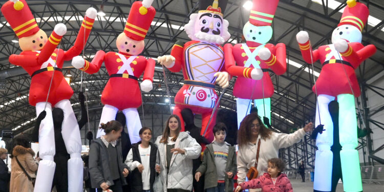 La Magia de los Reyes Magos en Vigo, un recorrido visual por la cabalgata