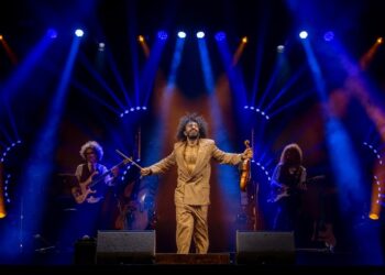 ‘Sold out’ siendo un «Intruso», Ara Malikian conquista (por partida doble) Vigo