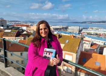 Arantza Portabales presenta ‘Asasinato na casa rosa’ en Vigo