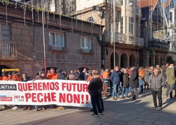 Los trabajadores de Levantina salen a la calle: «No dan opción. Dicen que la planta de O Porriño no les interesa»