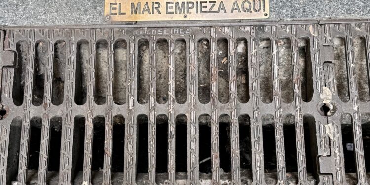 El mar empieza aquí