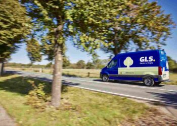 La empresa multinacional de paquetería GLS abre una nueva plataforma logística en el área de Vigo