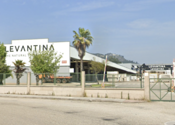 Levantina cerrará la planta de O Porriño, con un centenar de trabajadores
