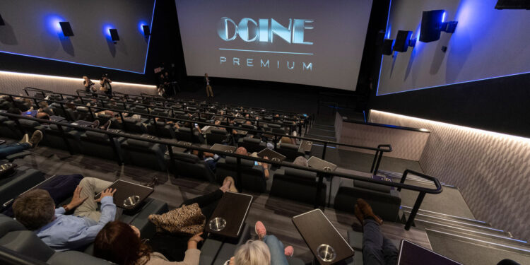 Cuenta atrás para la apertura en Vigo de los nuevos cines premium