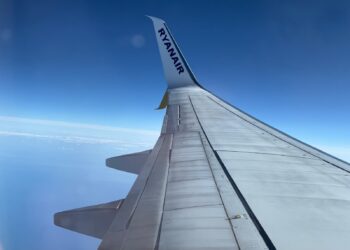 Varapalo de Ryanair a Peinador: la low cost castiga a Vigo con la pérdida de la única ruta sin subvenciones